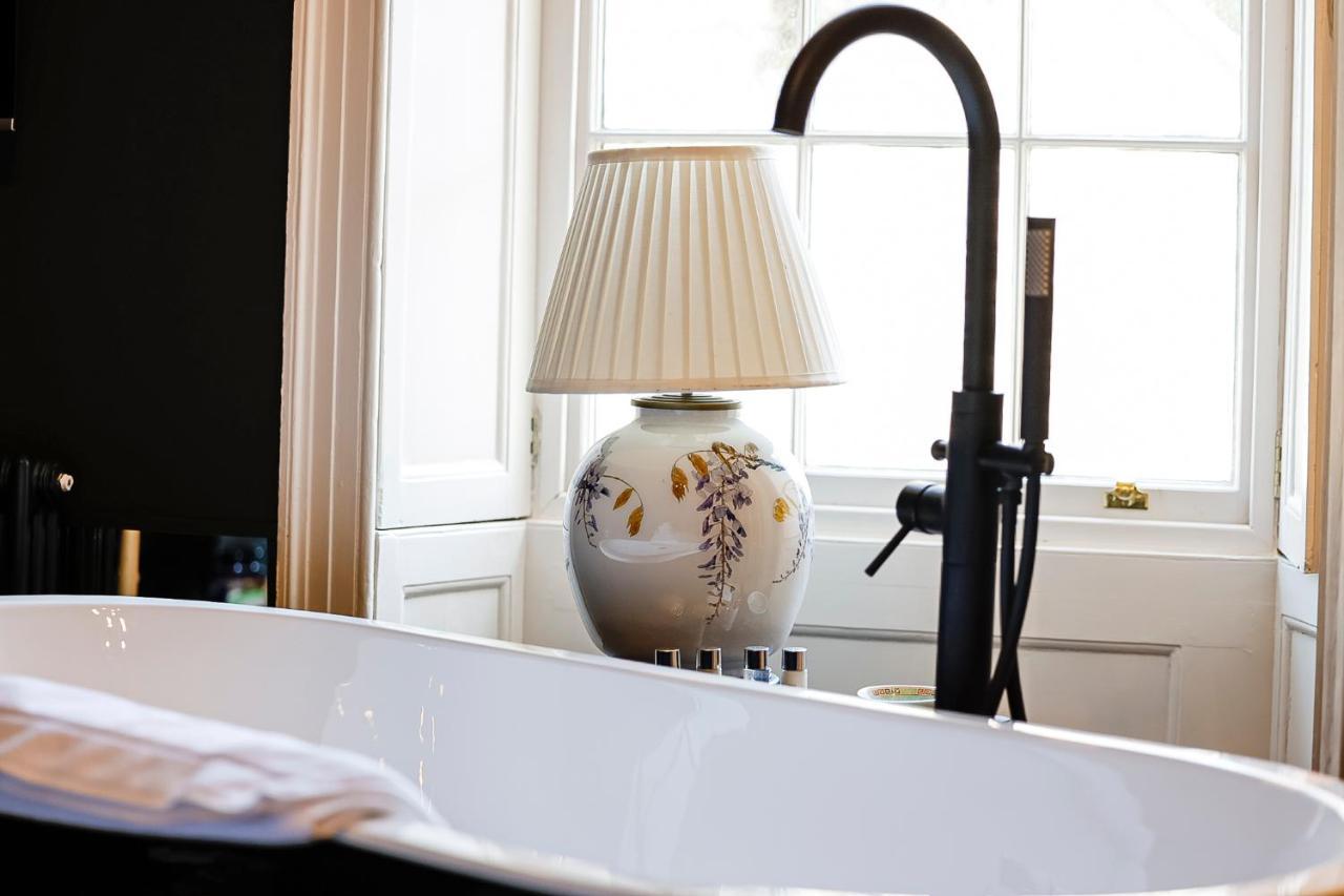 Gileston Manor Luxury B&B Барри Экстерьер фото