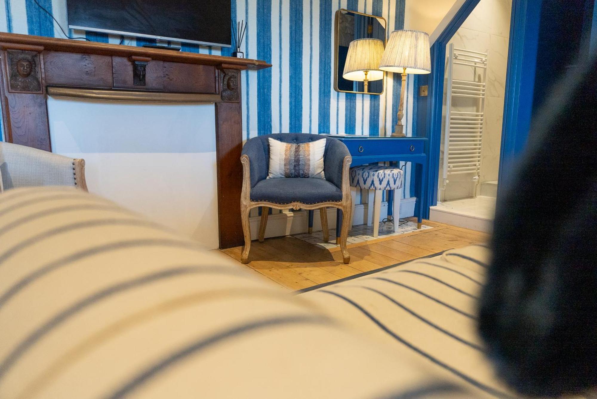 Gileston Manor Luxury B&B Барри Экстерьер фото